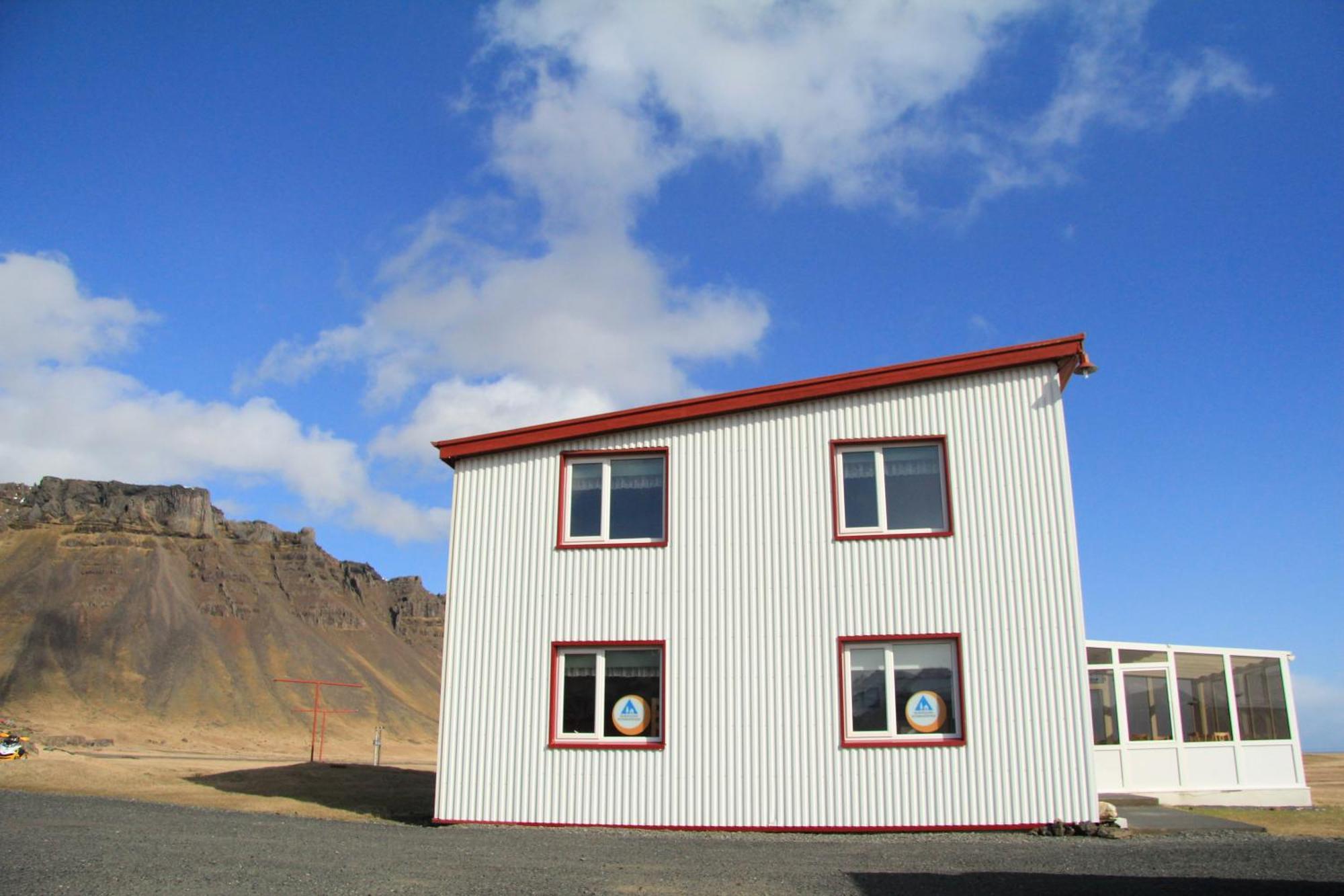 Vagnsstadir Hostel Borgarhöfn Exteriör bild